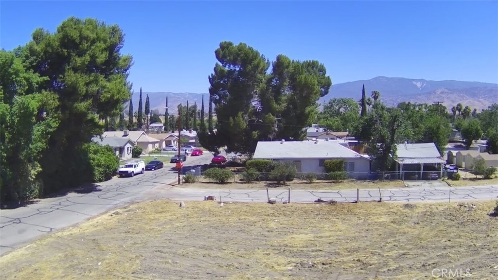 25237 Bessant St Property Photo 8