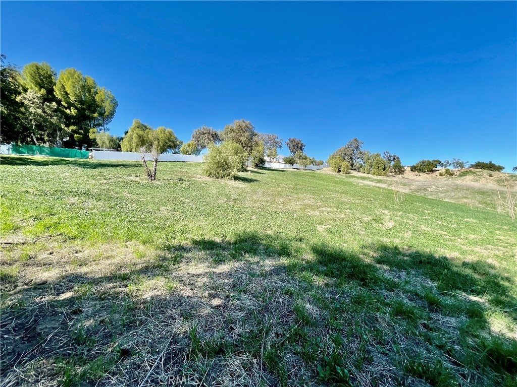 6000 Lapworth Drive Property Photo 3