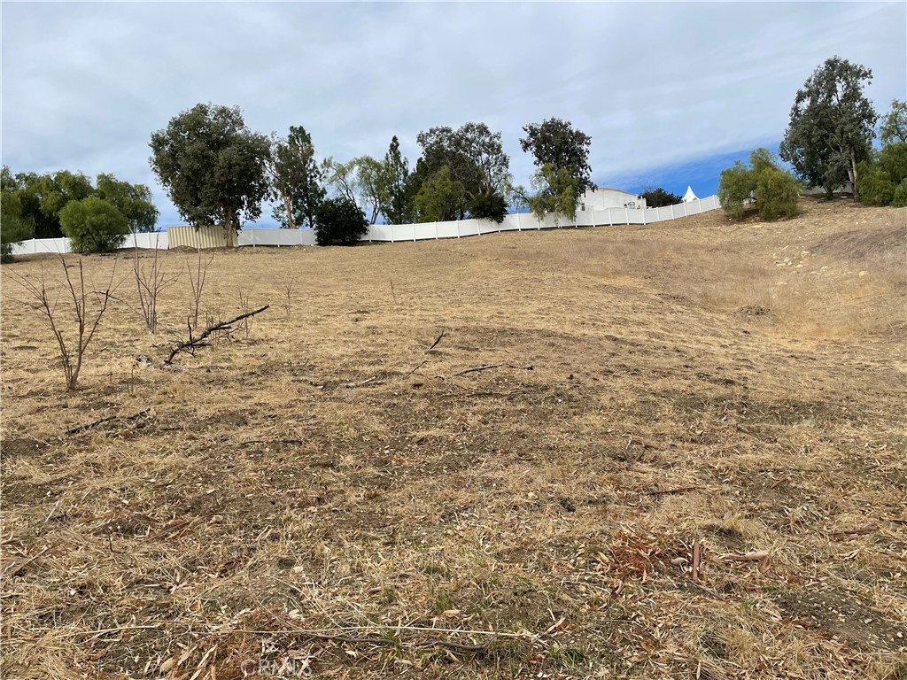 6000 Lapworth Drive Property Photo 4