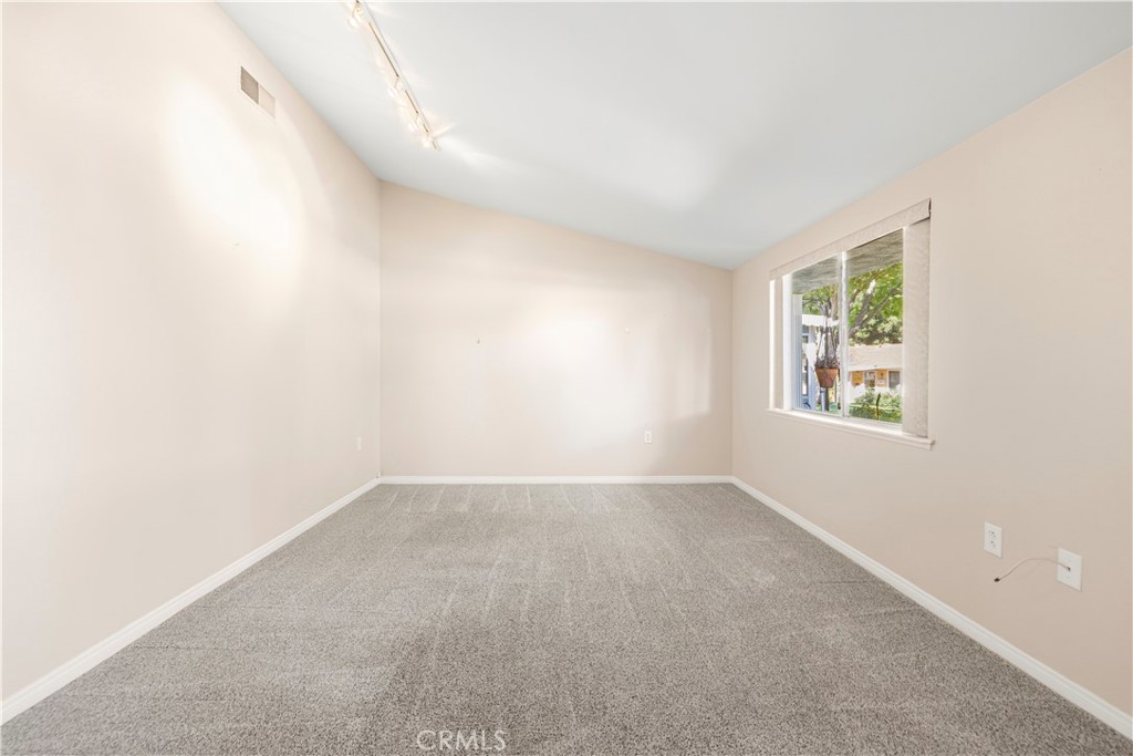 19231 Avenue Of The Oaks A Property Photo 6