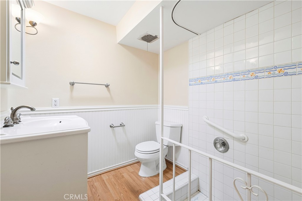 19231 Avenue Of The Oaks A Property Photo 10