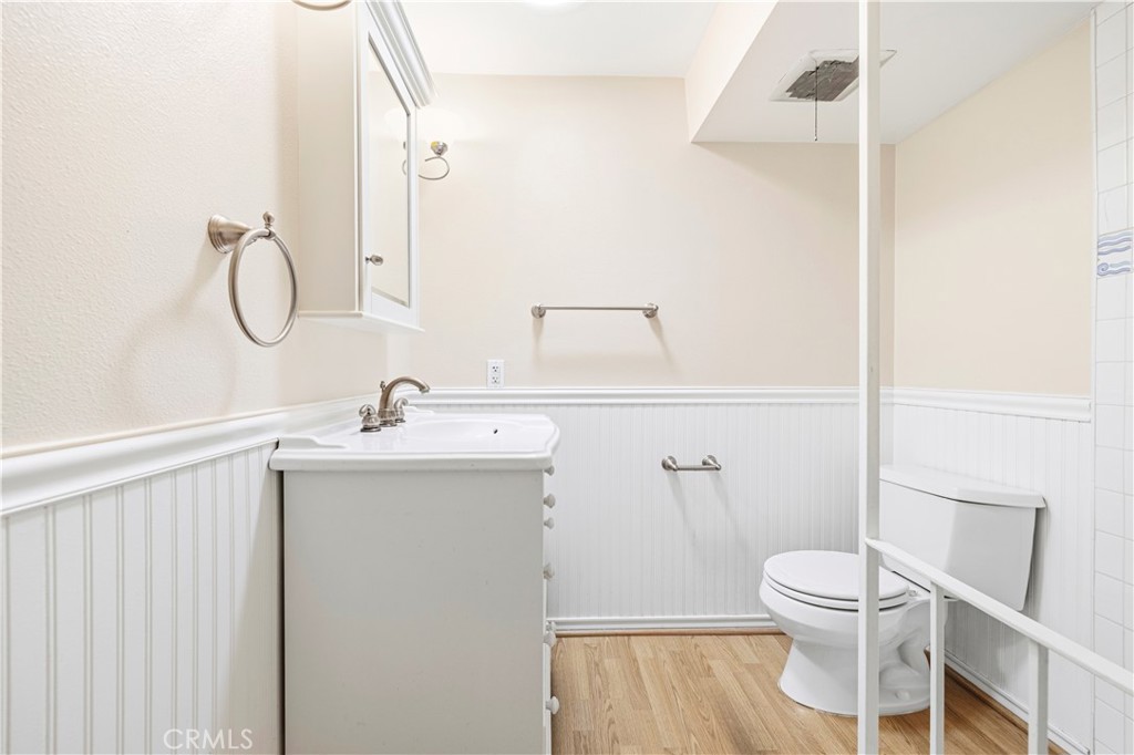 19231 Avenue Of The Oaks A Property Photo 28