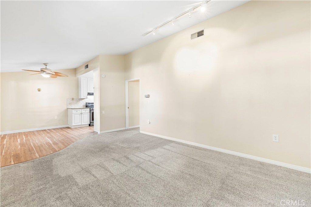 19231 Avenue Of The Oaks A Property Photo 32