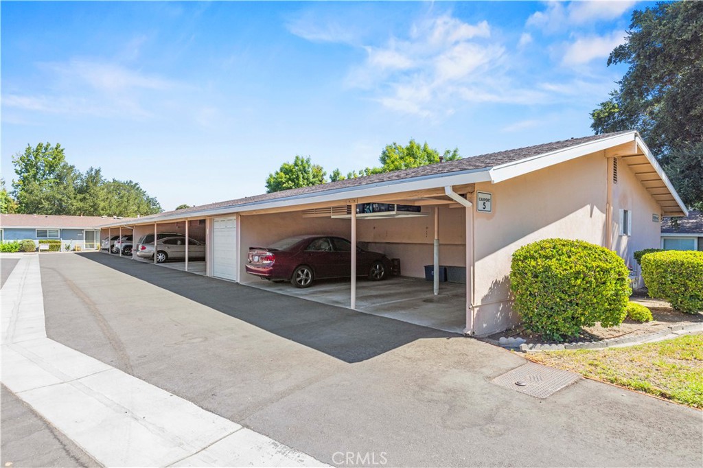 19231 Avenue Of The Oaks A Property Photo 45