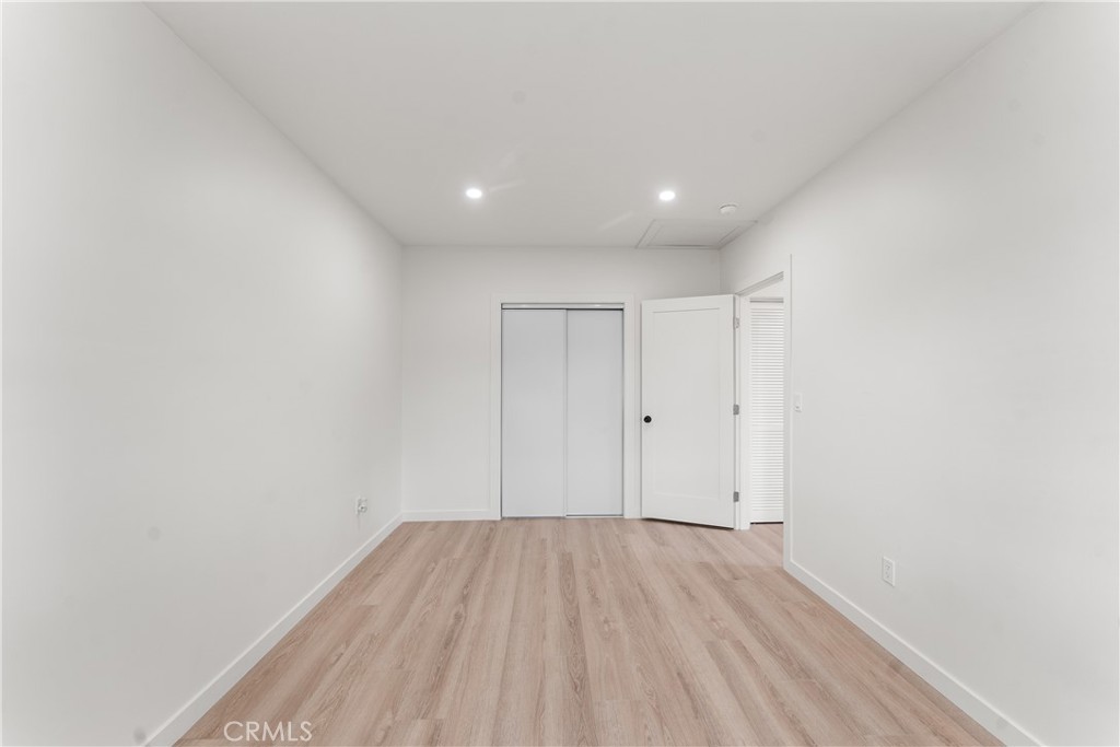 9753 Mercedes Avenue Property Photo 43