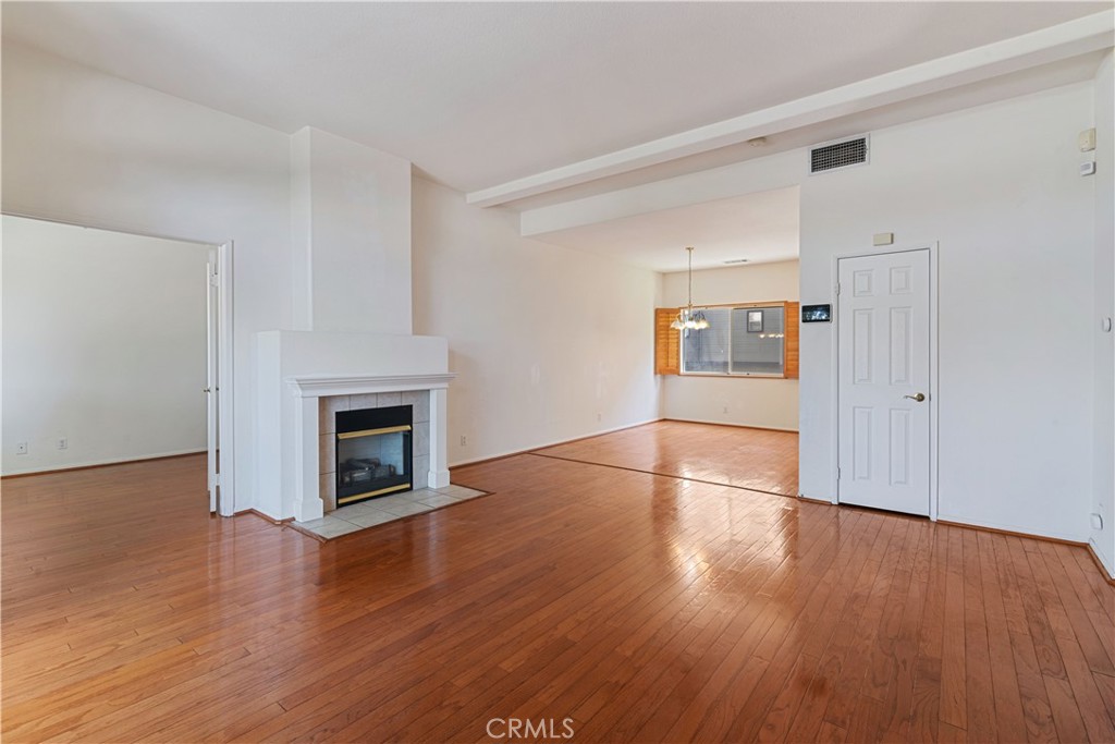 500 N Rosemead 29 Property Photo 3