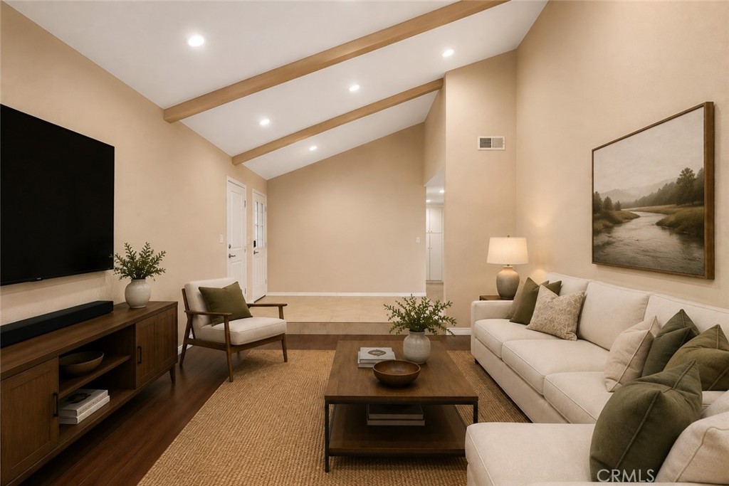 2391 Timberlane Property Photo 3