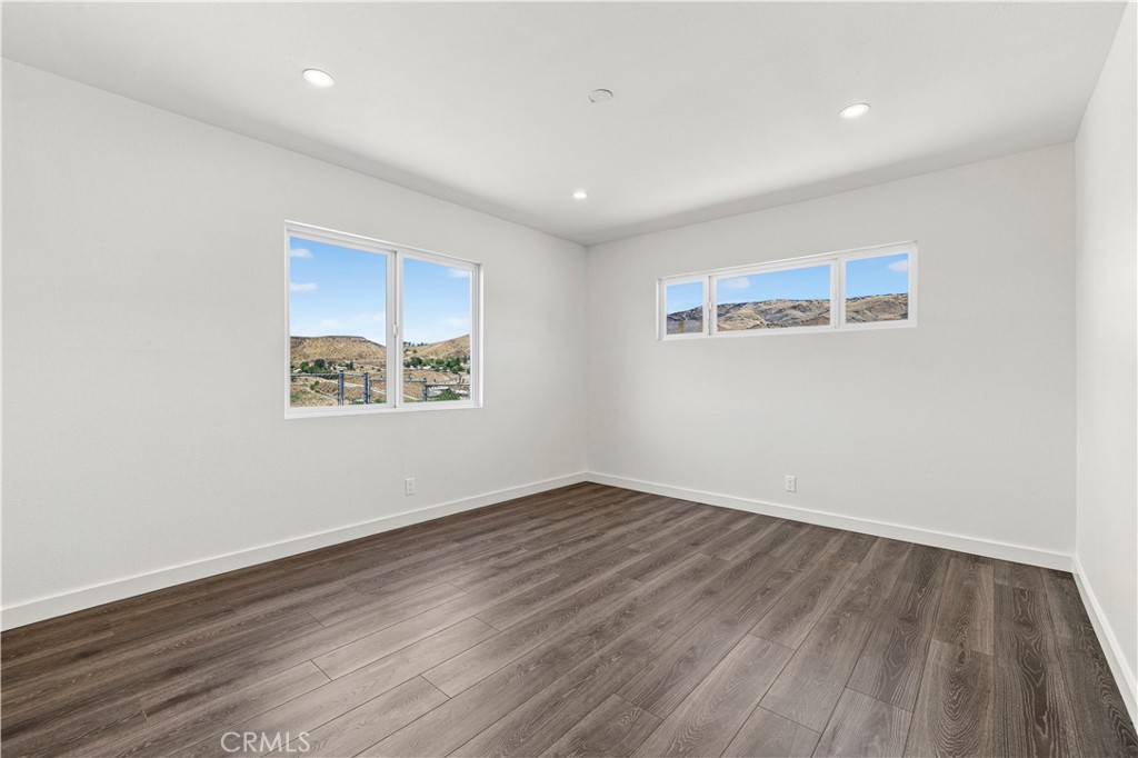 4545 Fairlane Street Property Photo 22