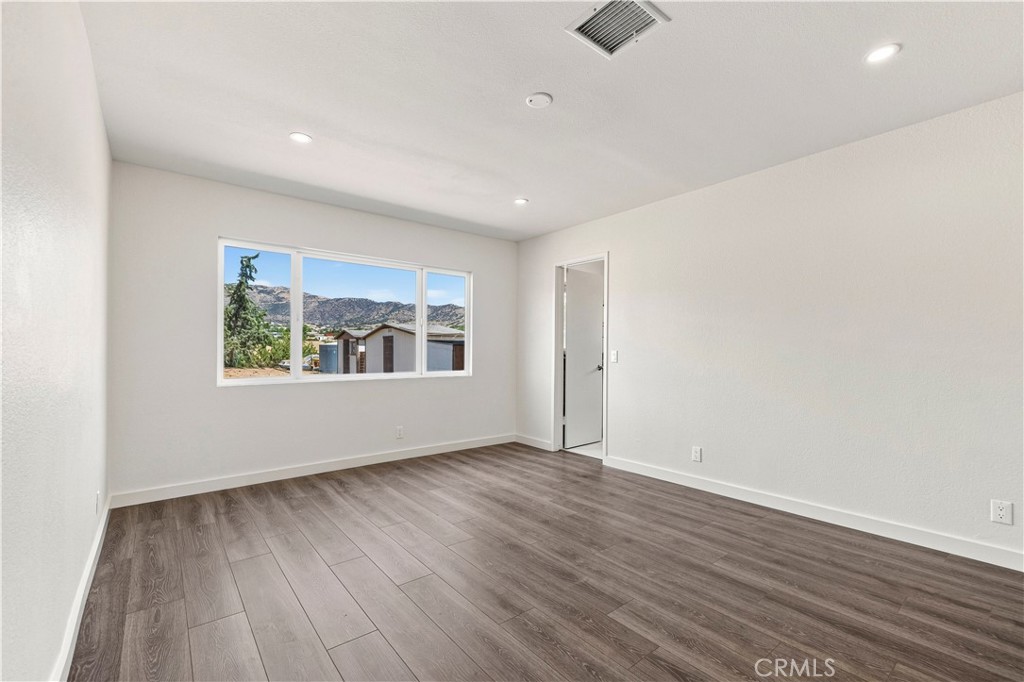 4545 Fairlane Street Property Photo 24