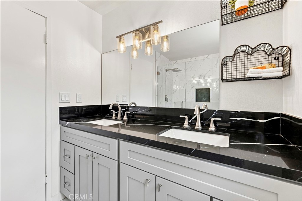 4545 Fairlane Street Property Photo 27