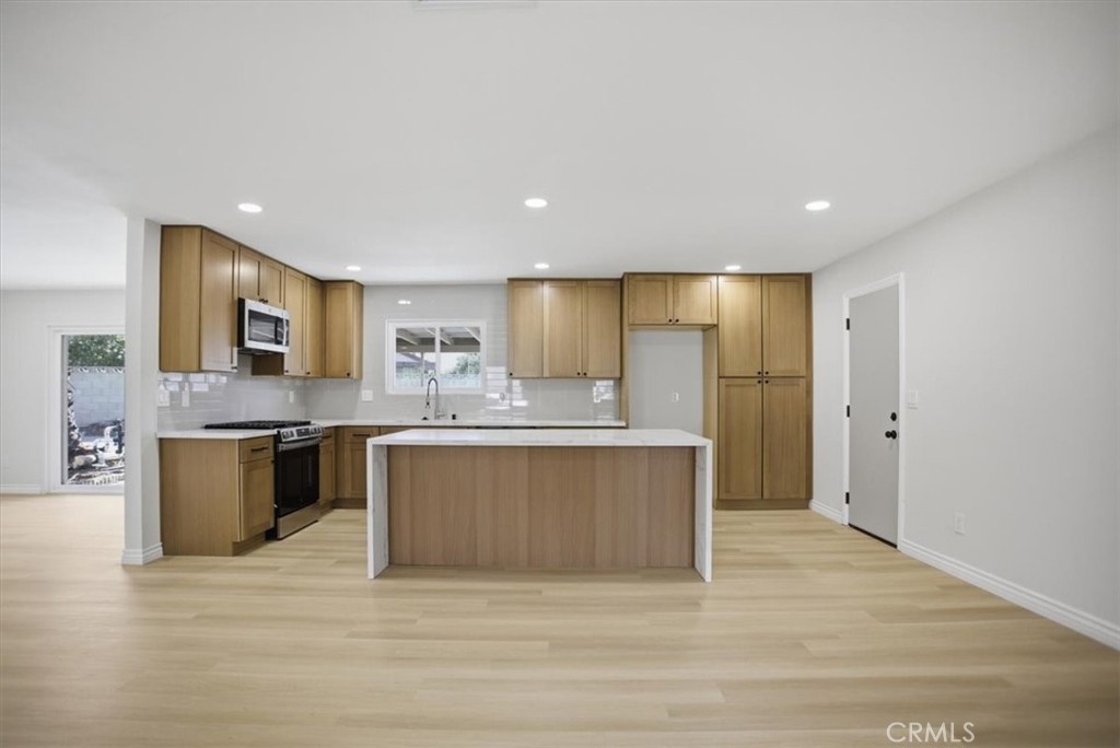 5871 Geremander Avenue Property Photo 9