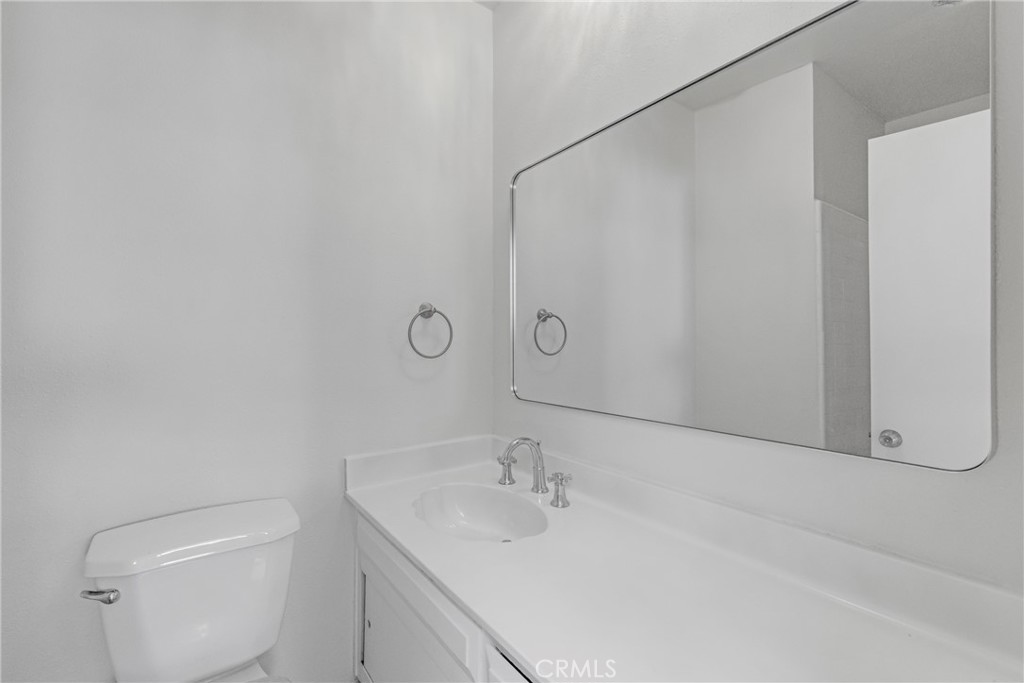 5142 Zelzah 25 Property Photo 12