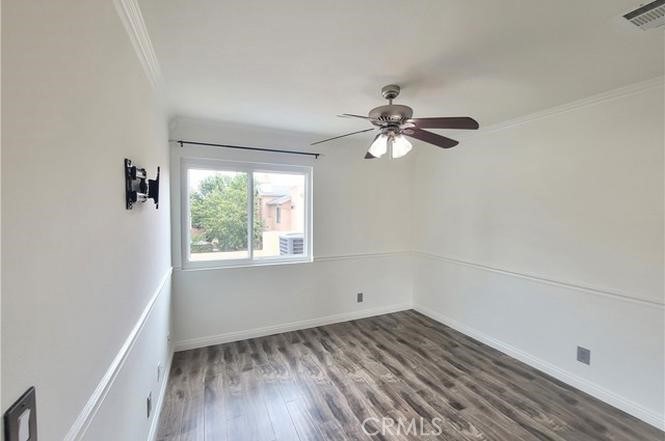 11076 Sharp Avenue C Property Photo 15