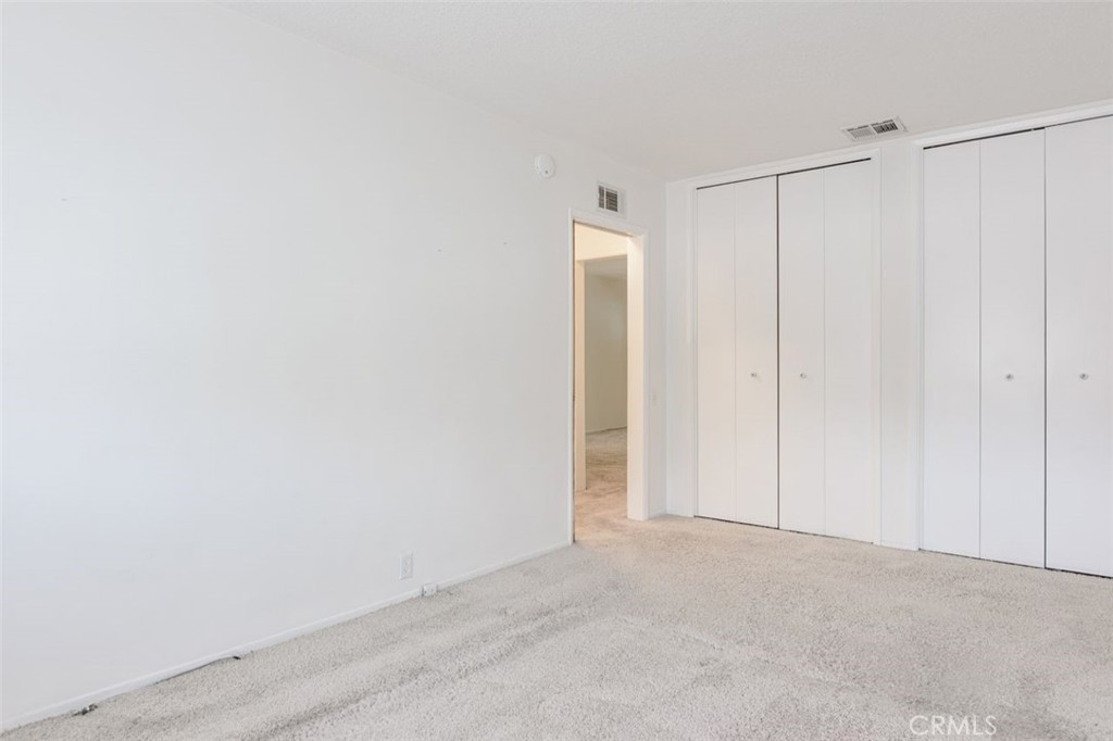 1901 Peyton Avenue W Property Photo 21