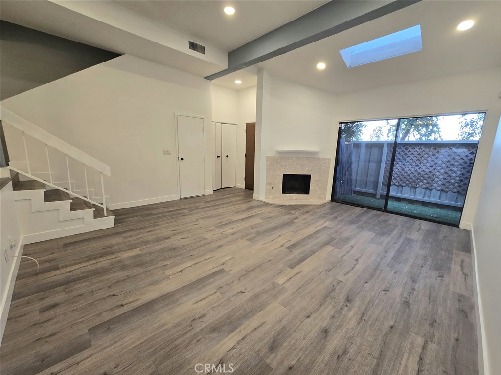 18445 Hatteras 603 Property Photo 1