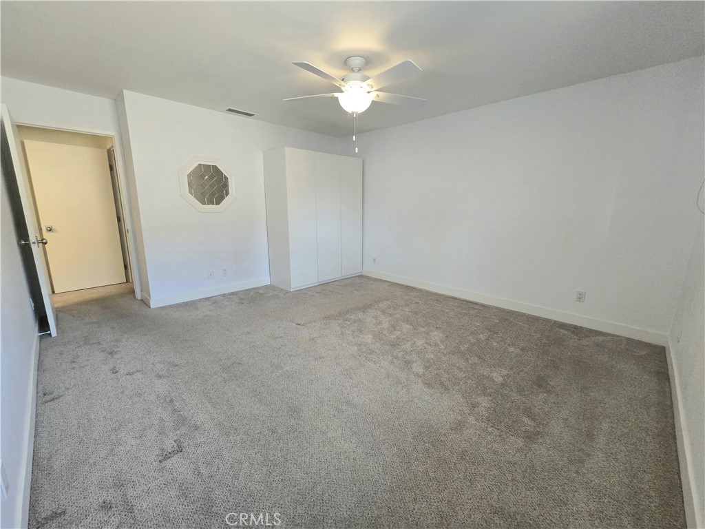 18445 Hatteras 603 Property Photo 24