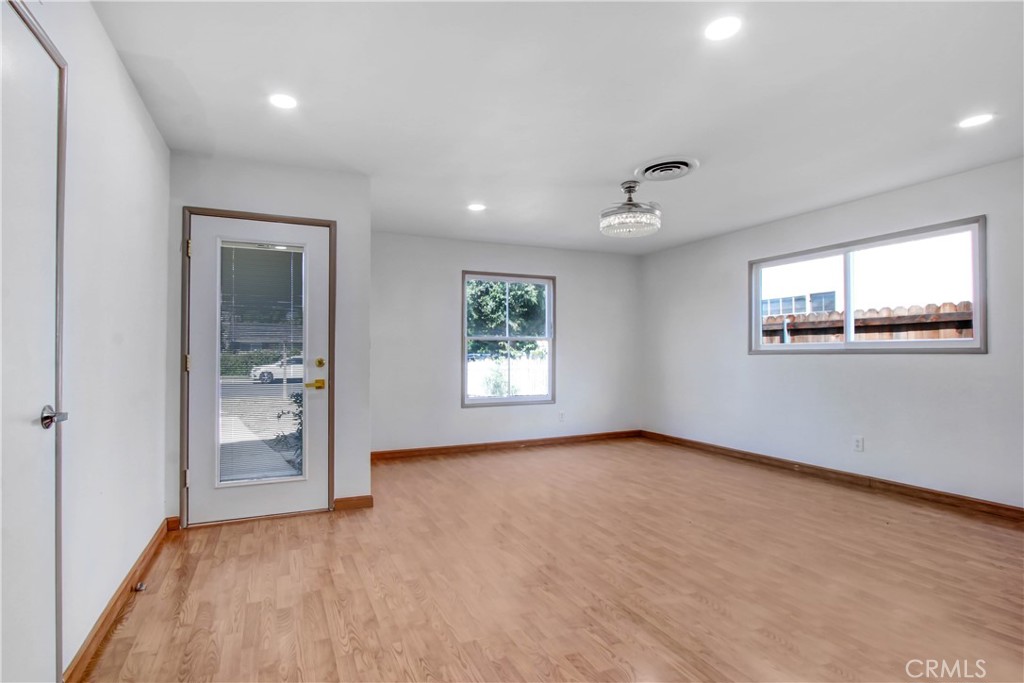 6904 Royer Avenue Property Photo 3