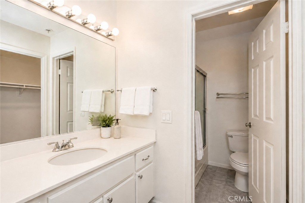 5805 Oak Bend Lane 407 Property Photo 16
