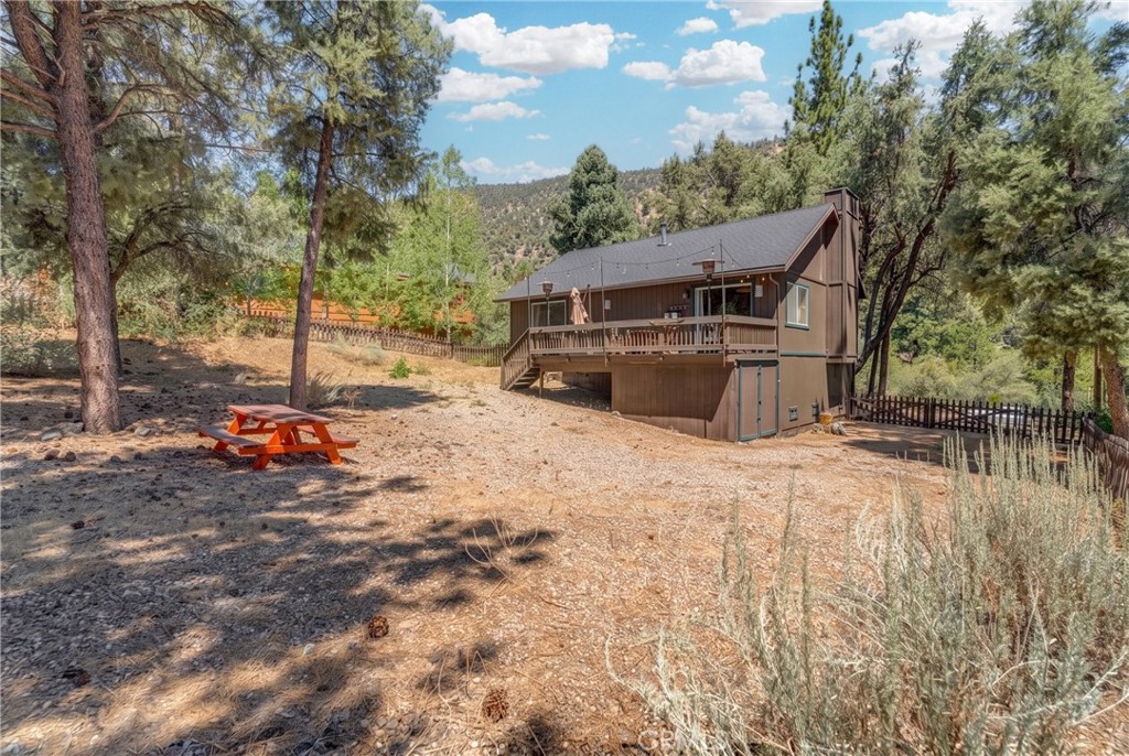 15324 Mil Potrero Highway Property Photo 3