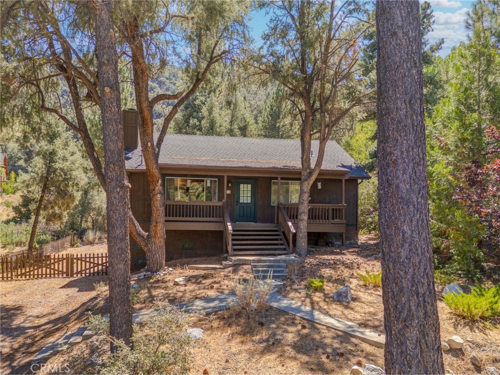 15324 Mil Potrero Highway Property Photo 4