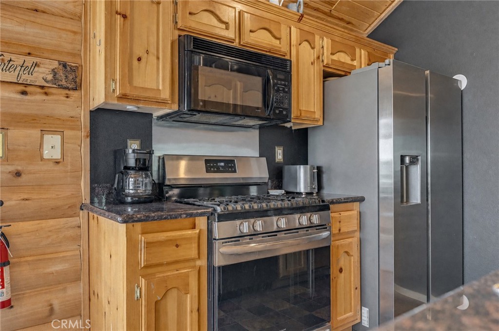 15324 Mil Potrero Highway Property Photo 31
