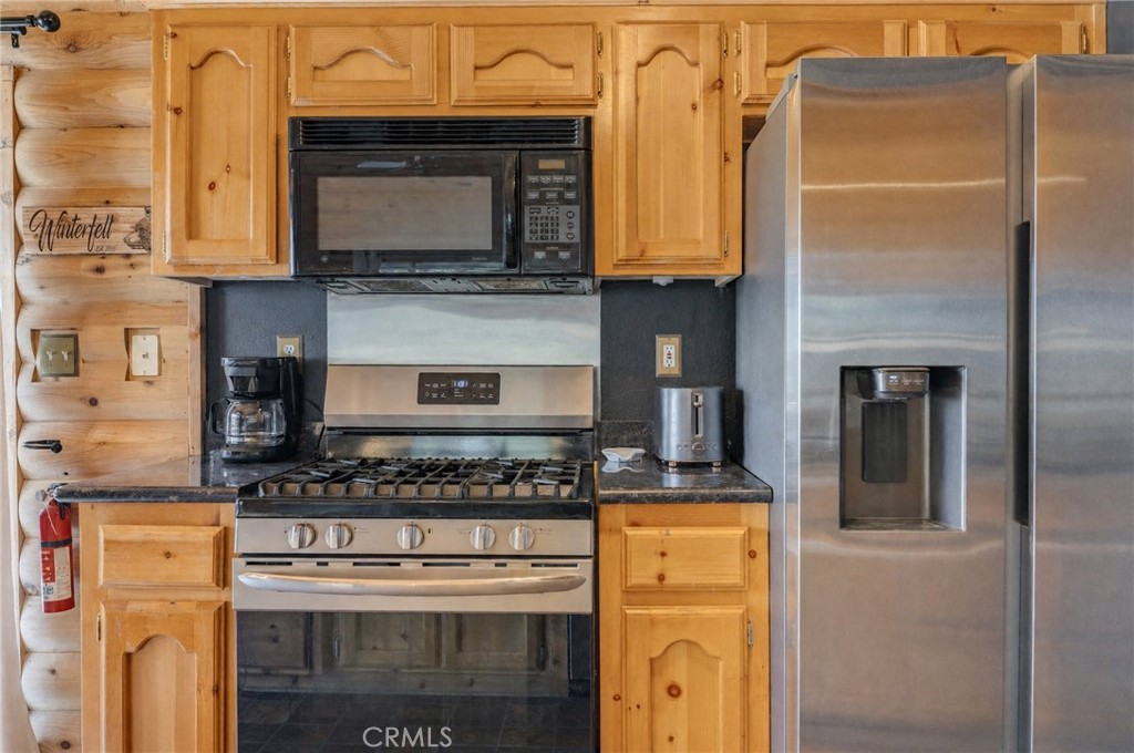 15324 Mil Potrero Highway Property Photo 32