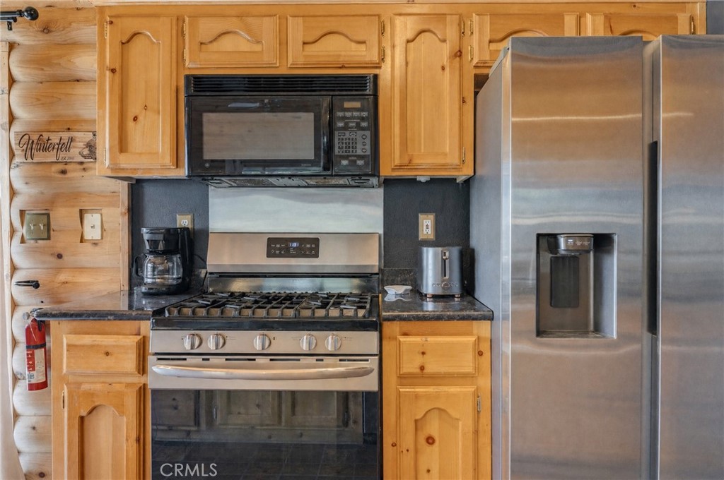 15324 Mil Potrero Highway Property Photo 32