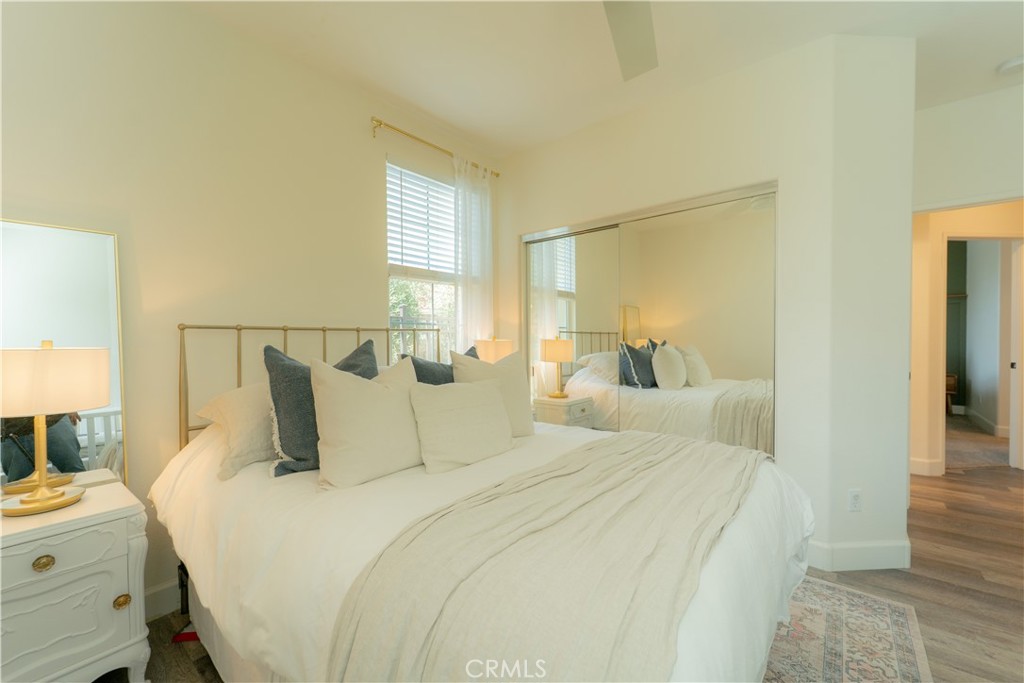 24014 Park Lane Property Photo 22