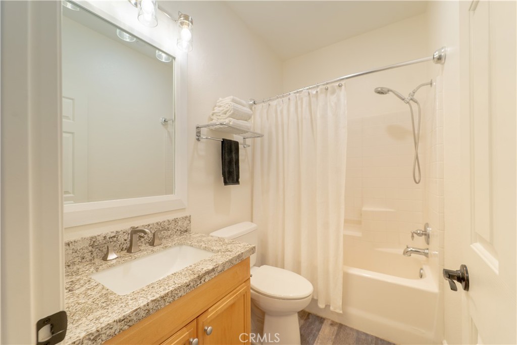 24014 Park Lane Property Photo 24