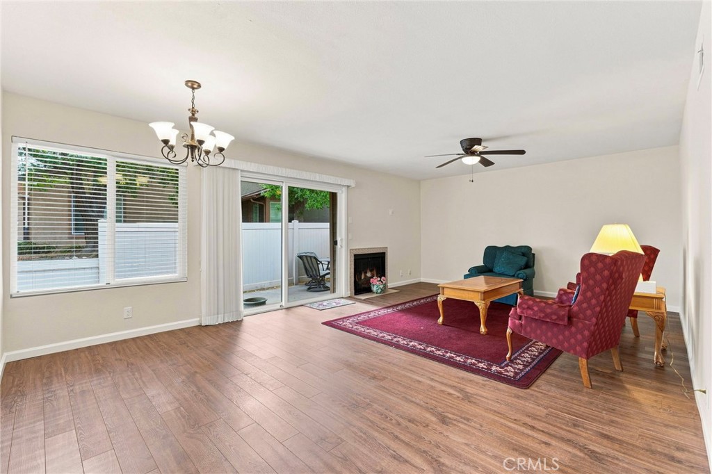 26105 Rainbow Glen Drive Property Photo 5