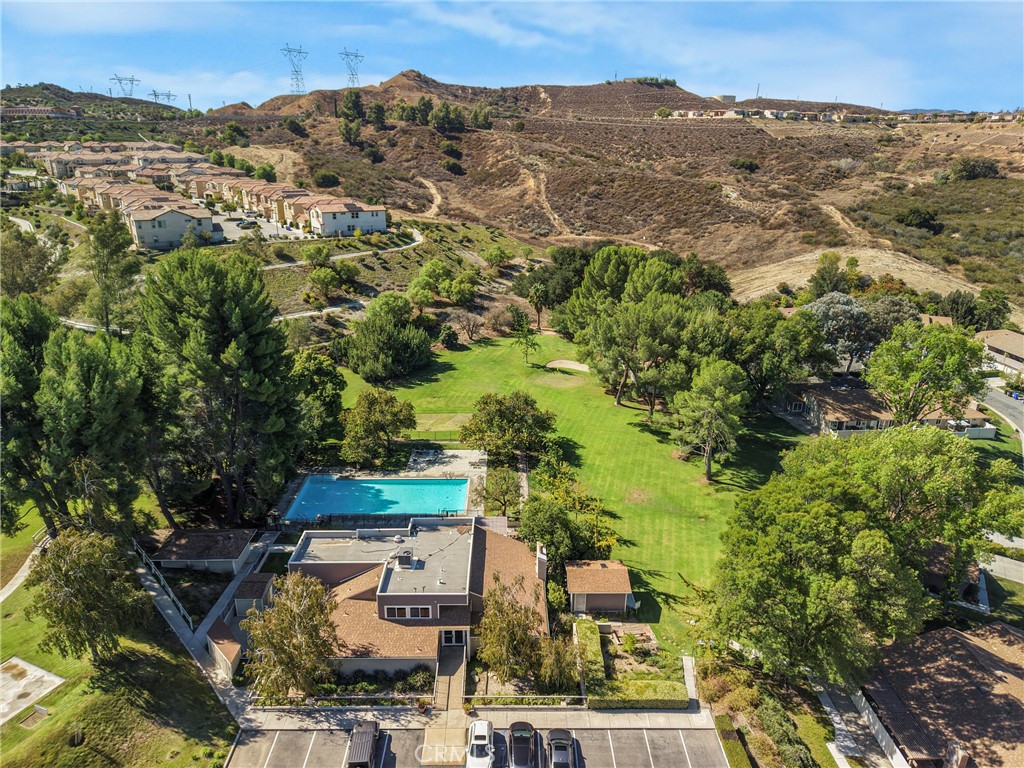 26105 Rainbow Glen Drive Property Photo 27