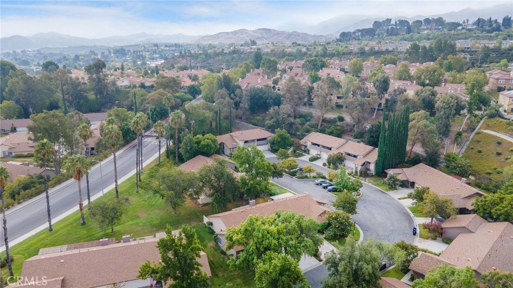 26105 Rainbow Glen Drive Property Photo 40