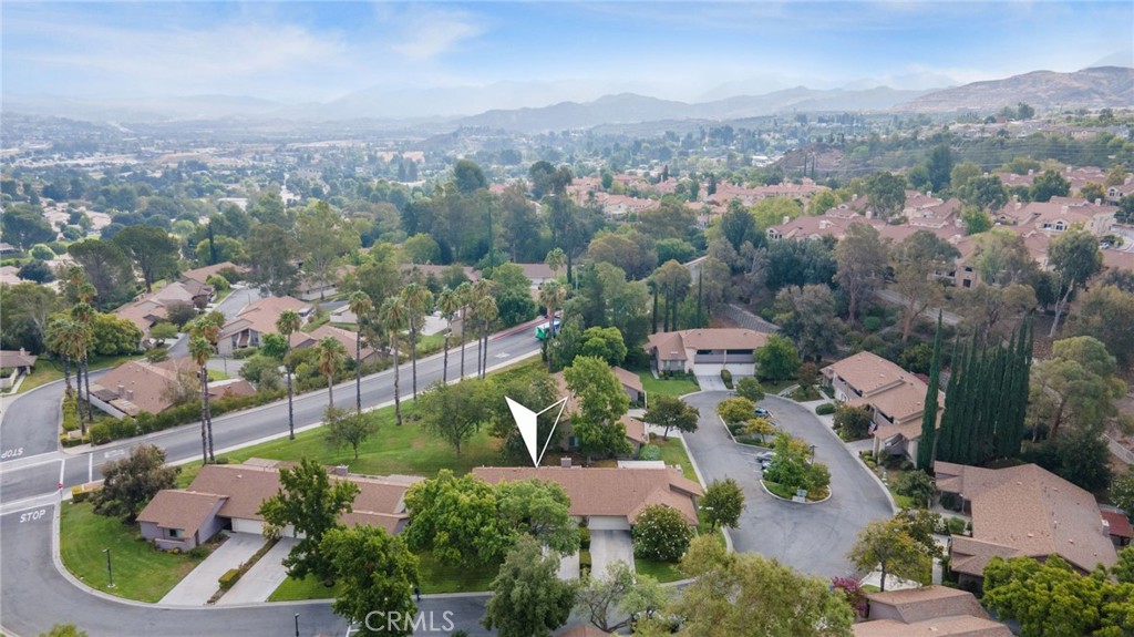 26105 Rainbow Glen Drive Property Photo 42