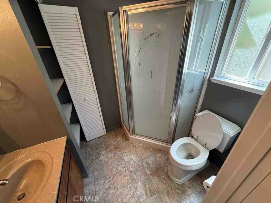 518 Nuner Property Photo 14