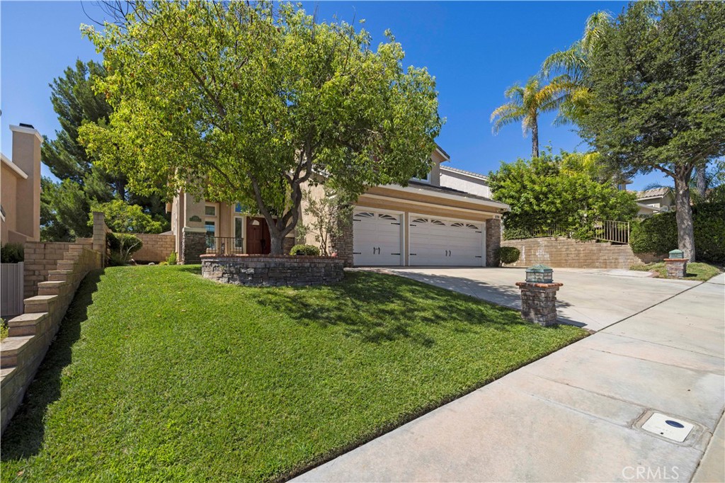21658 Canyon Heights Circle Property Photo 9