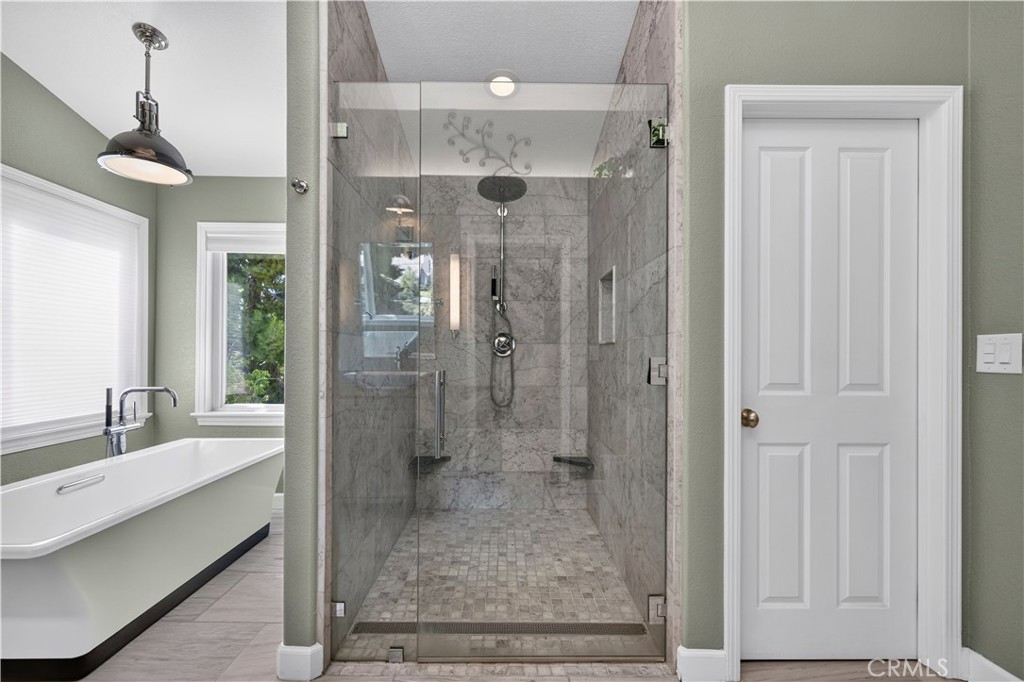 21658 Canyon Heights Circle Property Photo 42