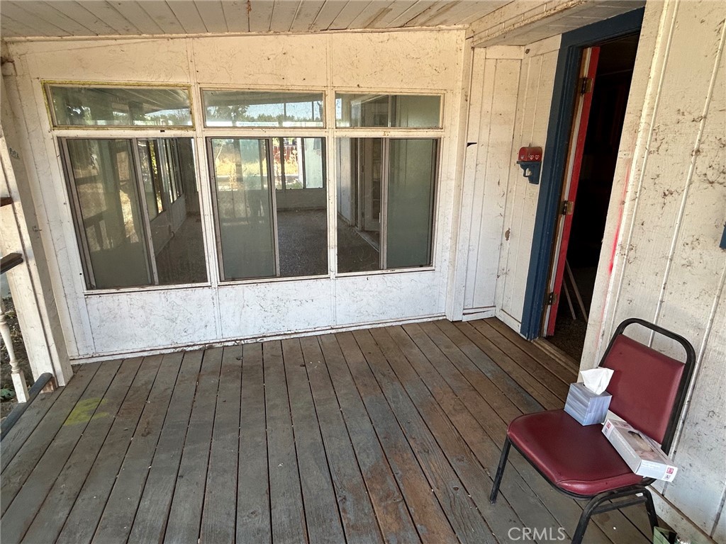 19151 Grangeville Property Photo 6
