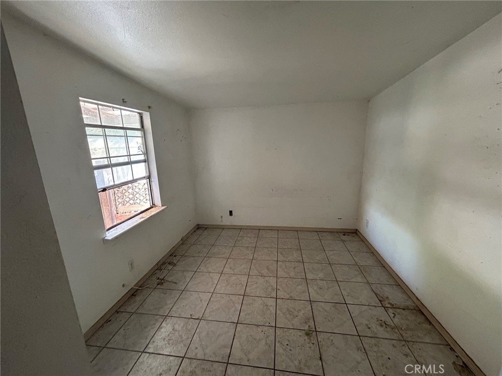 19151 Grangeville Property Photo 17