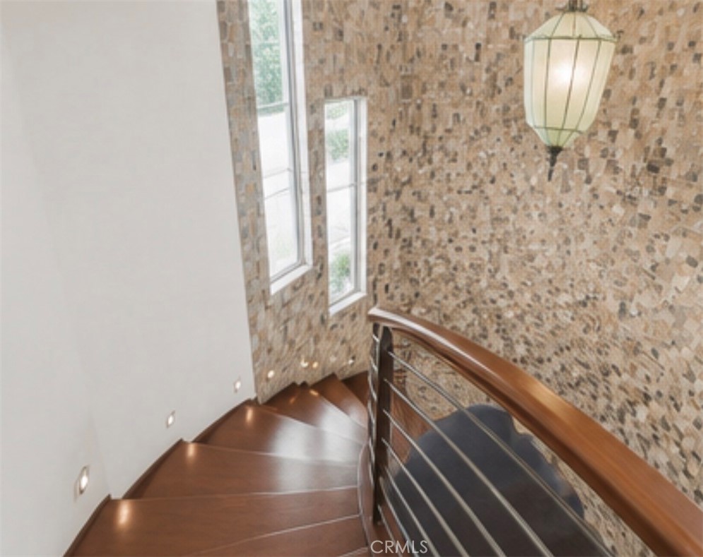5455 E Sorrento Drive Property Photo 16