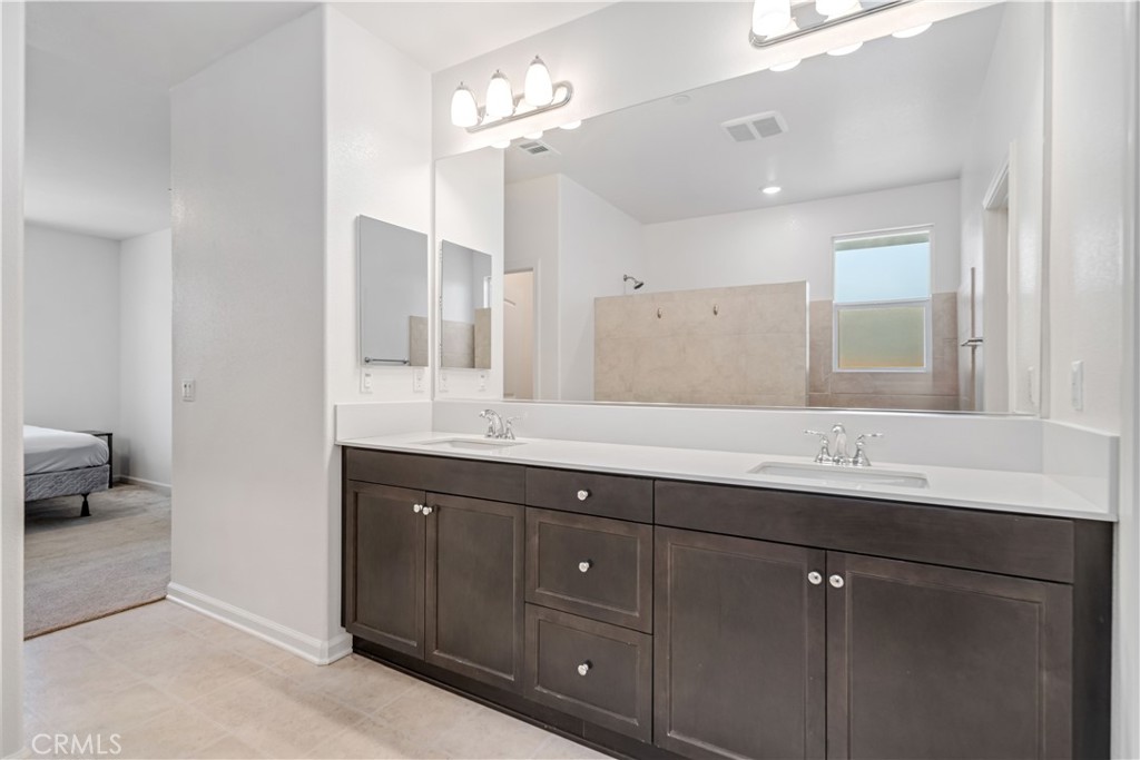 2029 Boxwood Property Photo 20