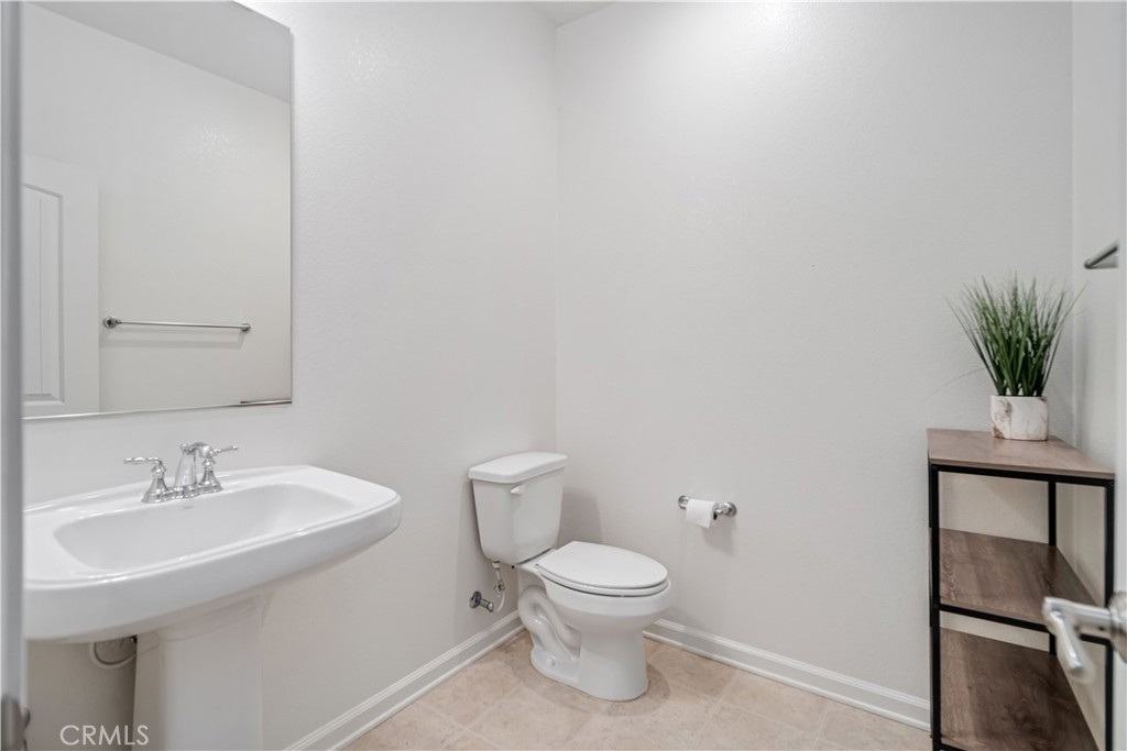 2029 Boxwood Property Photo 31