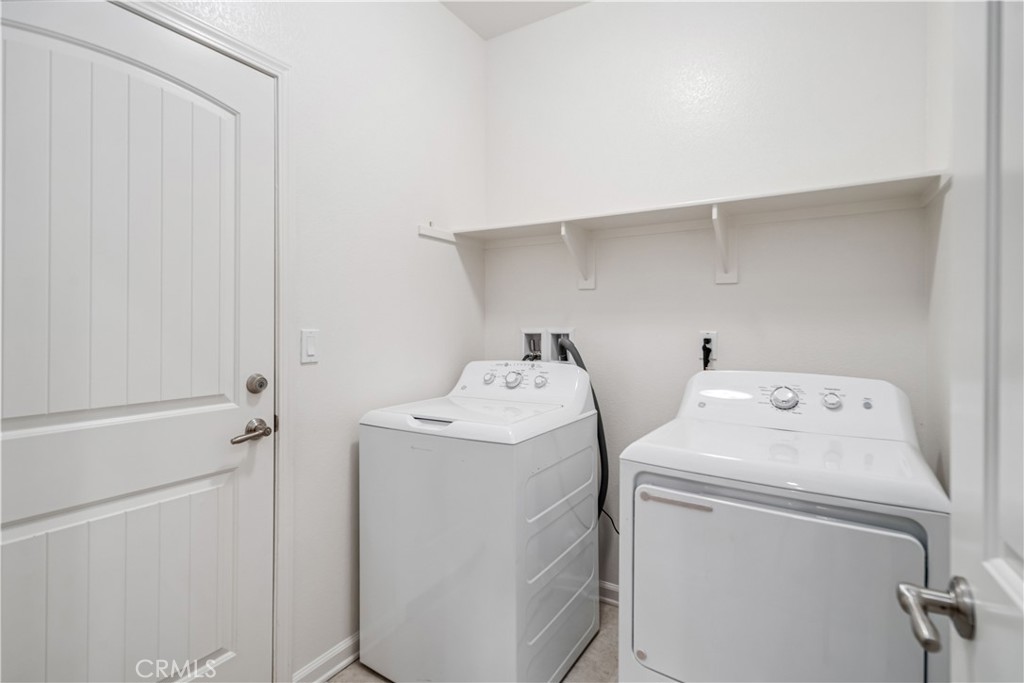 2029 Boxwood Property Photo 32