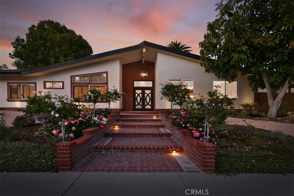 5124 Boda Place Property Photo