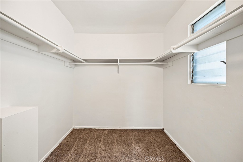 16451 Knapp St Property Photo 20