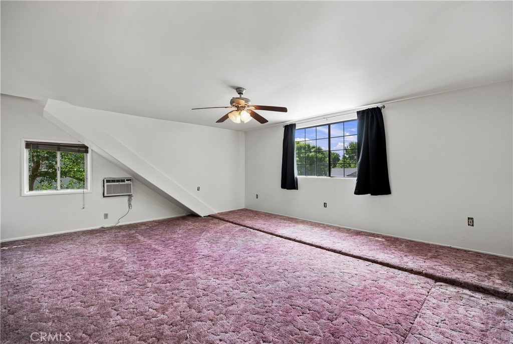 16451 Knapp St Property Photo 28