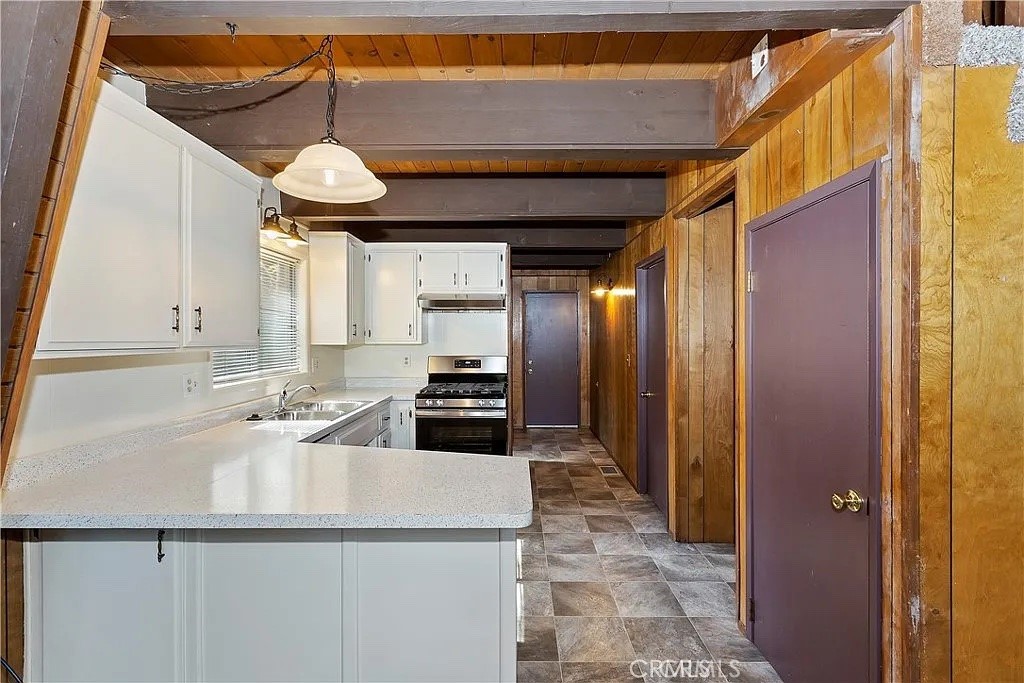 1625 Virginia Property Photo 8