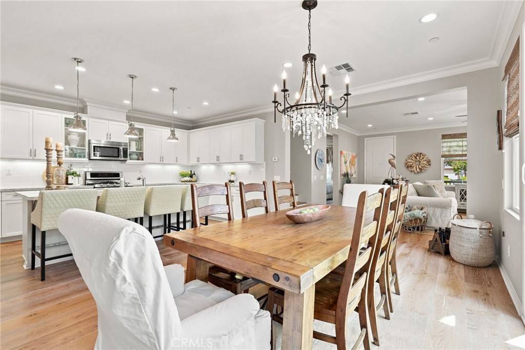 3159 London Property Photo 10
