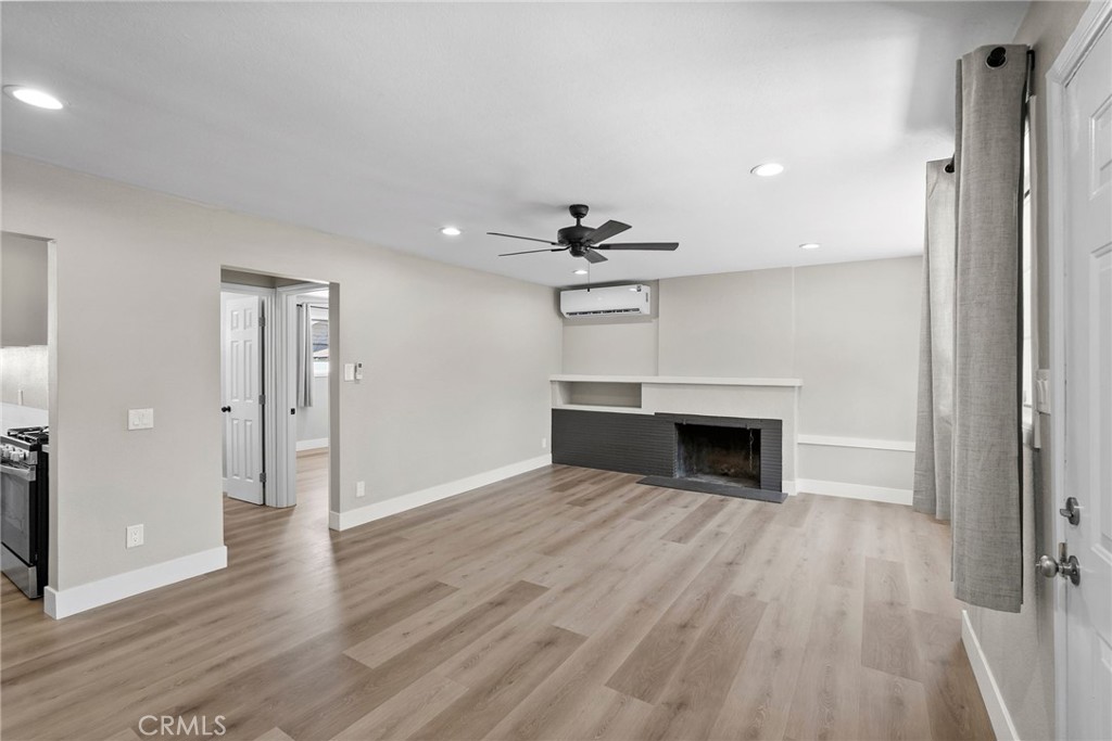 44839 Division St Property Photo 13