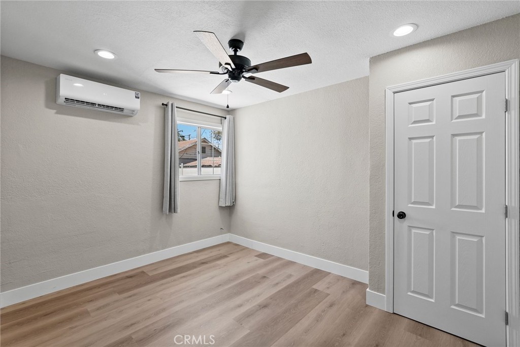 44839 Division St Property Photo 29