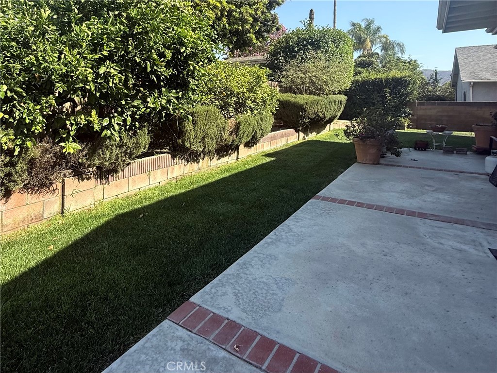 1860 Claudia Ave. Property Photo 28